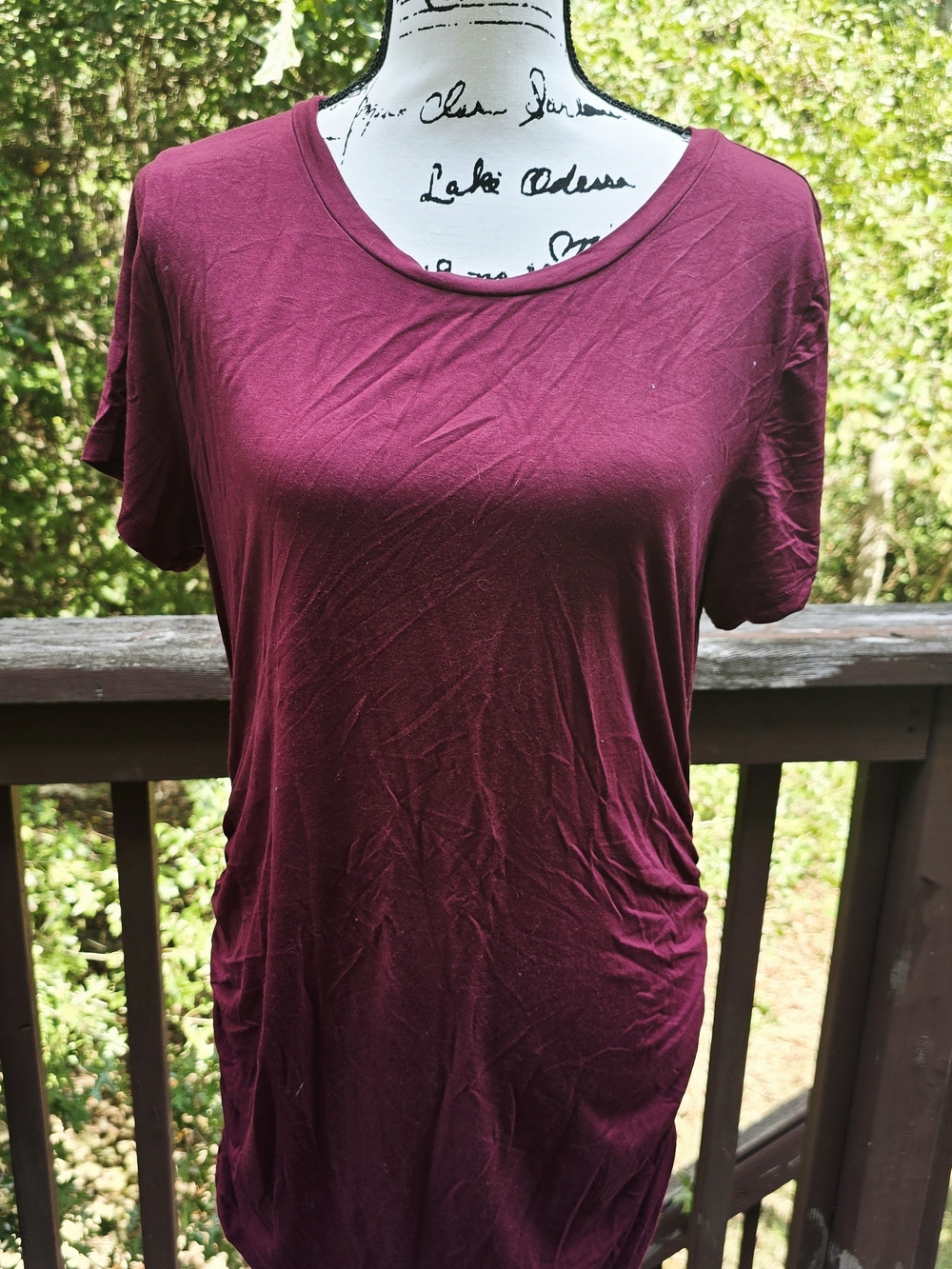 torrid Scoop Neck Short Sleeve Tee in Burgundy